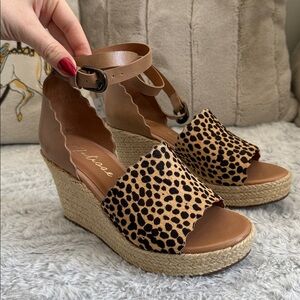MATISSE Roma Animal Print Fur Camel Brown Wedge Summer Rattan Sandals